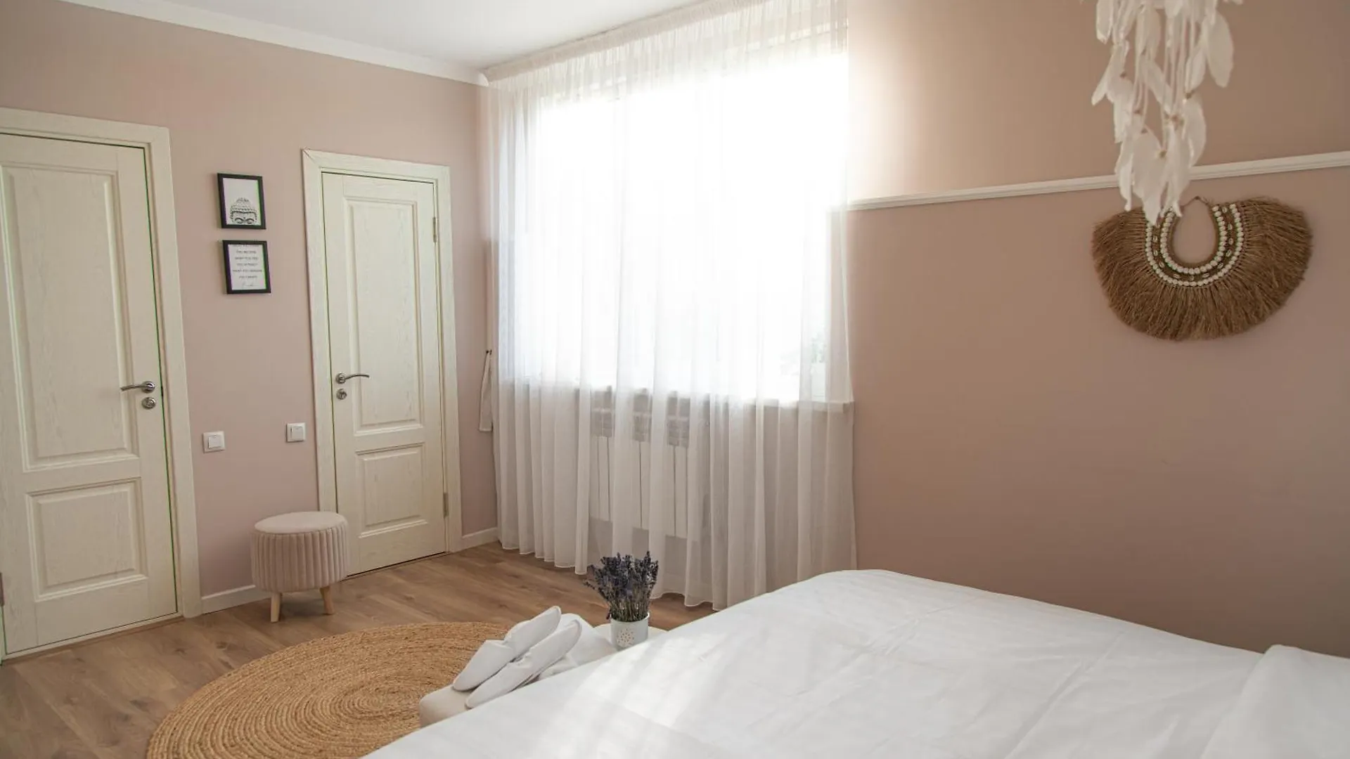 Vila Bali Dacha Almaty Kazachstán